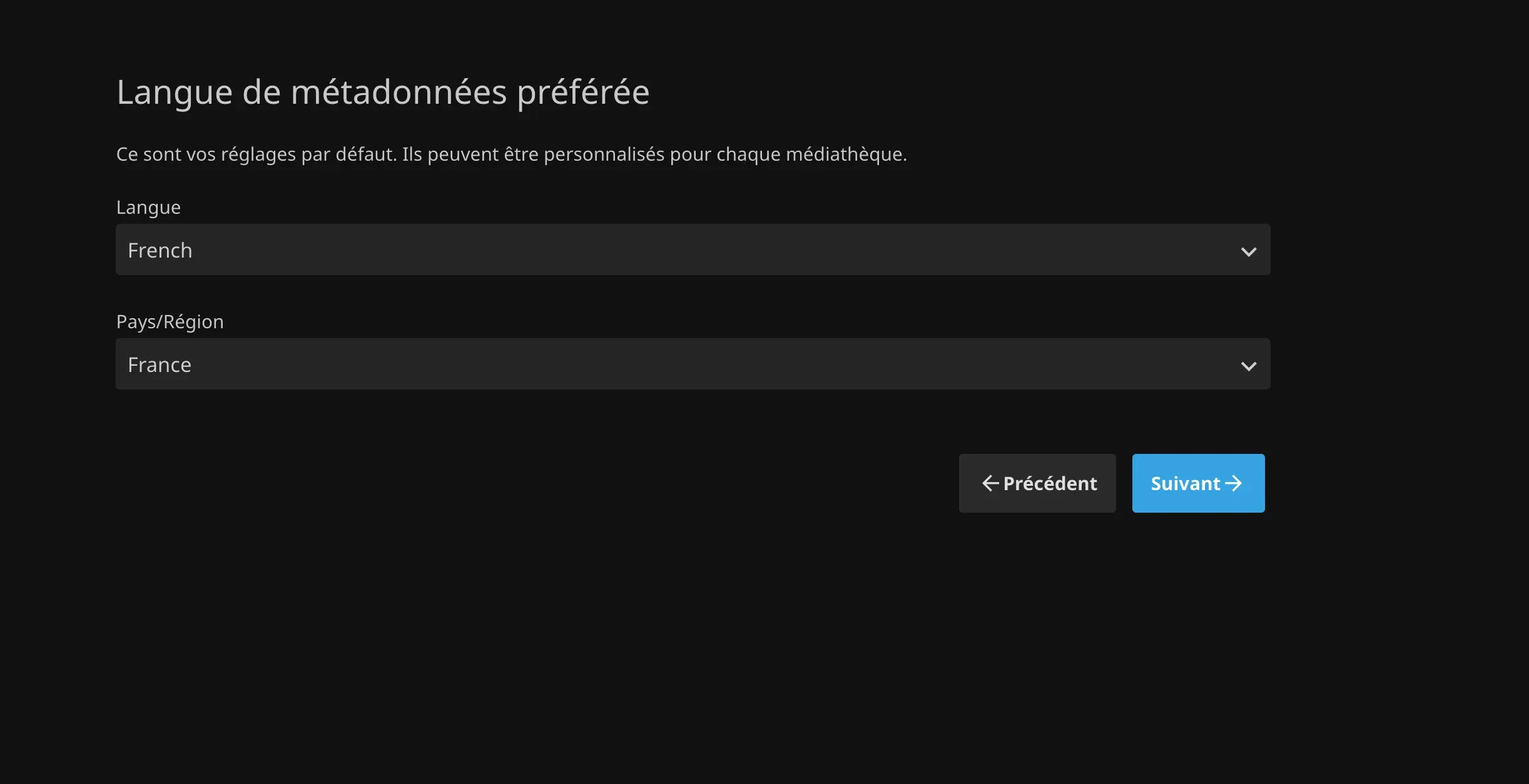 Écran Langue de métadonnées préférée de Jellyfin réglé sur French et France